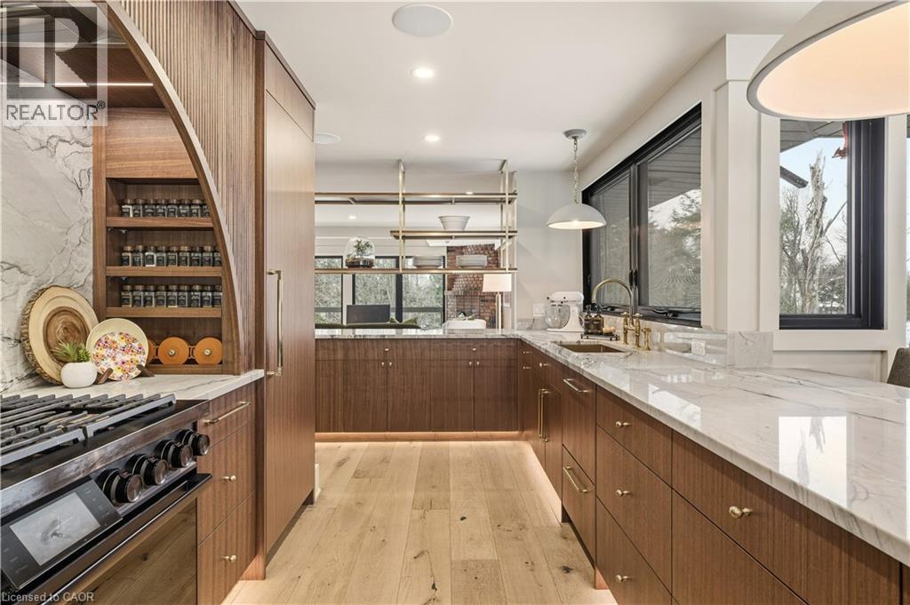 2510 BRITANNIA Road - 26