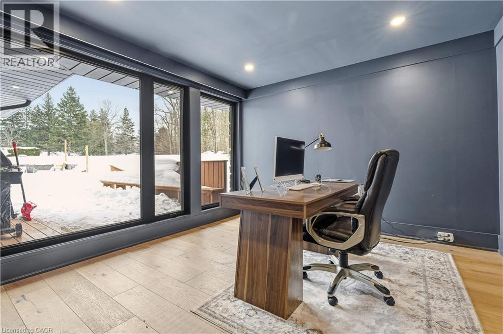 2510 BRITANNIA Road - 21
