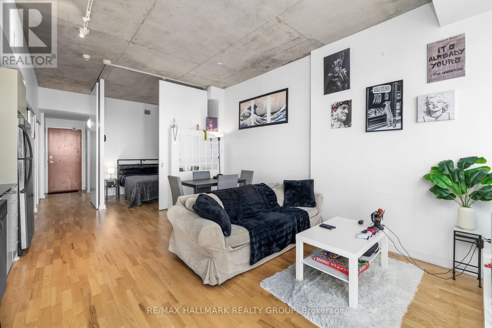 #2207 324 LAURIER AVENUE W - 14