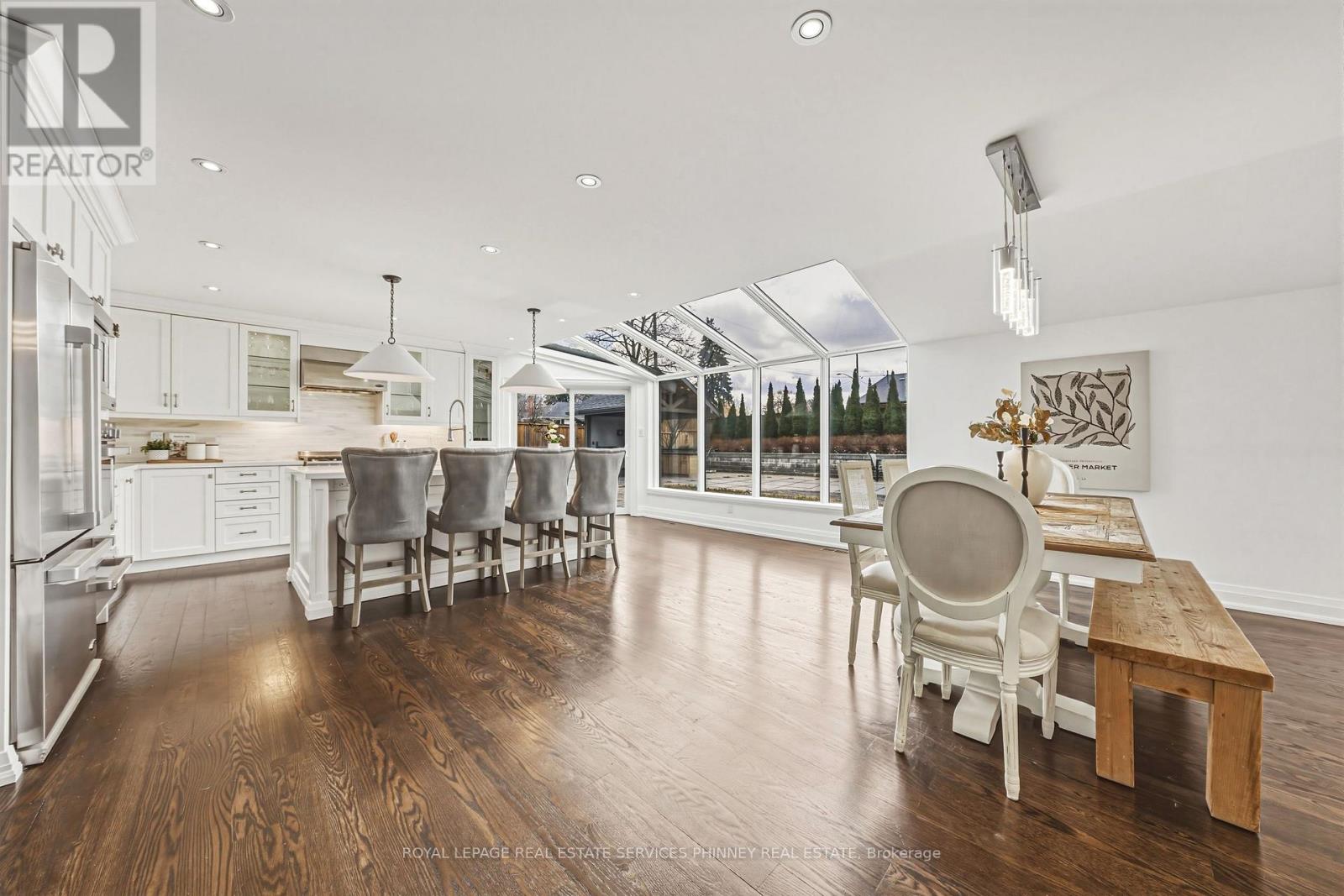 52 JOYMAR DRIVE - 7