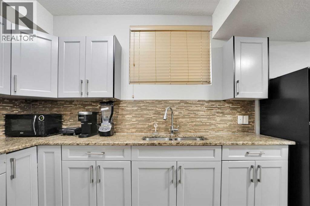 265 Saddlelake Drive NE - 43