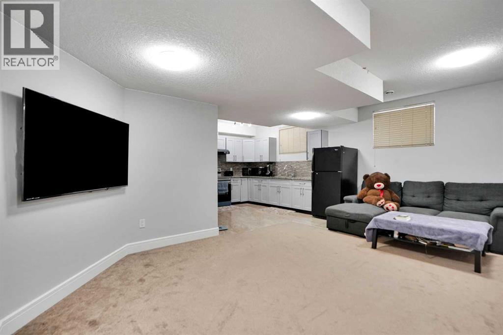 265 Saddlelake Drive NE - 39