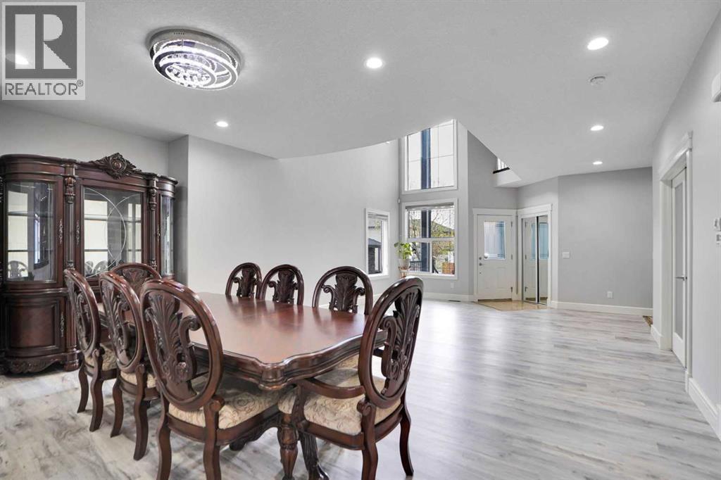 265 Saddlelake Drive NE - 11
