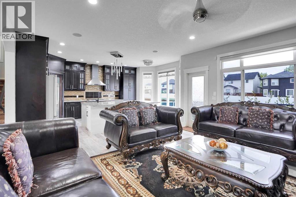 265 Saddlelake Drive NE - 16