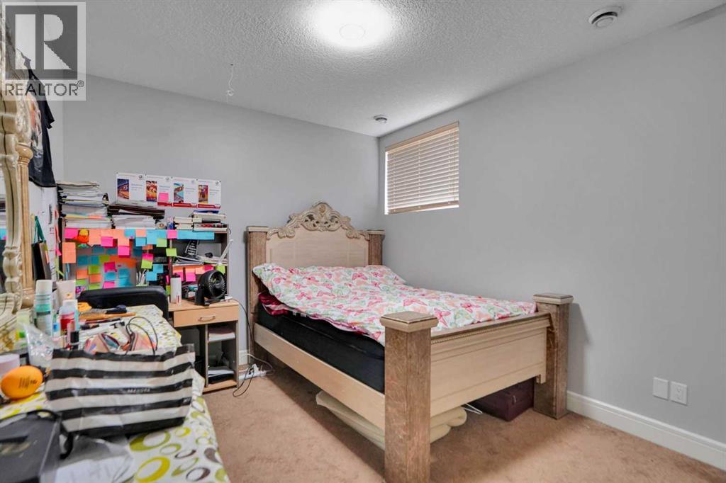 265 Saddlelake Drive NE - 47