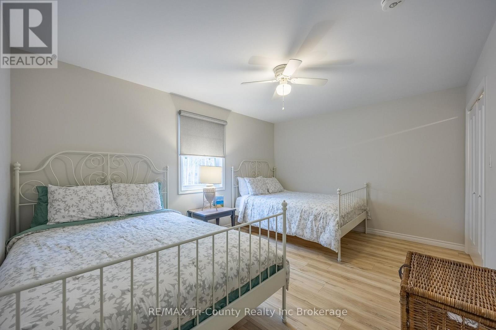 6 ADDISON STREET - 26