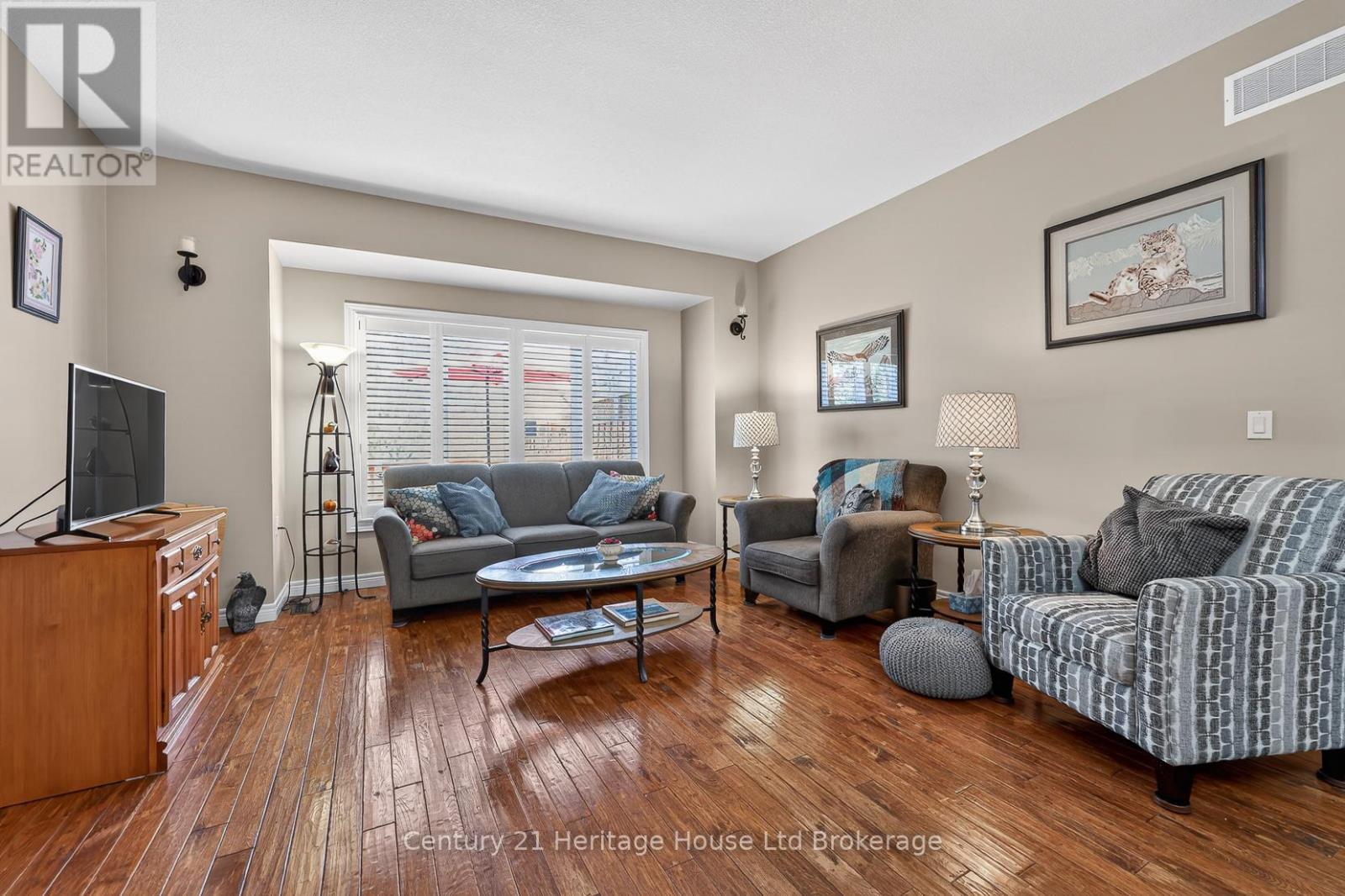 #13 450 LAKEVIEW DRIVE - Image 11