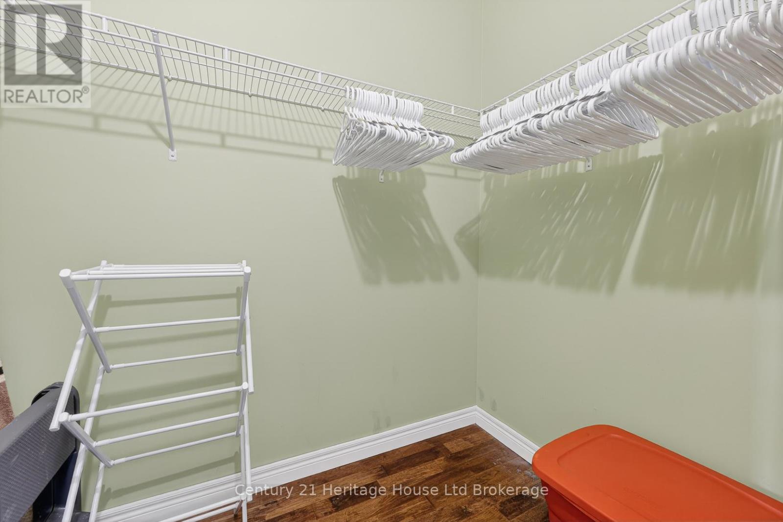 #13 450 LAKEVIEW DRIVE - Image 16