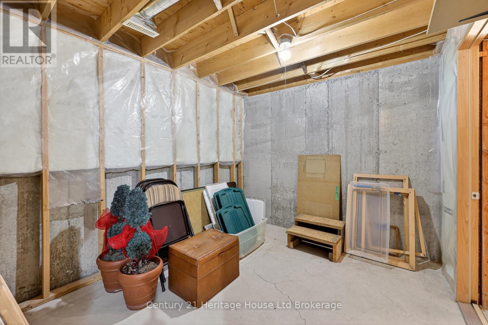 #13 450 LAKEVIEW DRIVE - Image 38