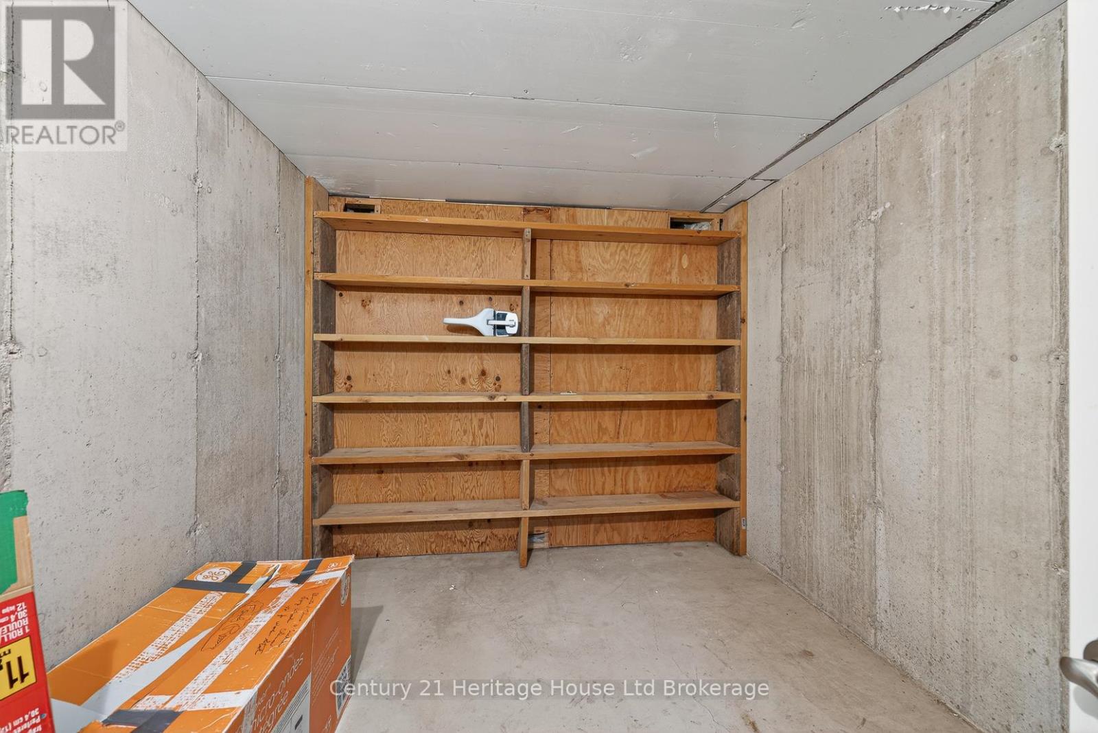 #13 450 LAKEVIEW DRIVE - Image 40