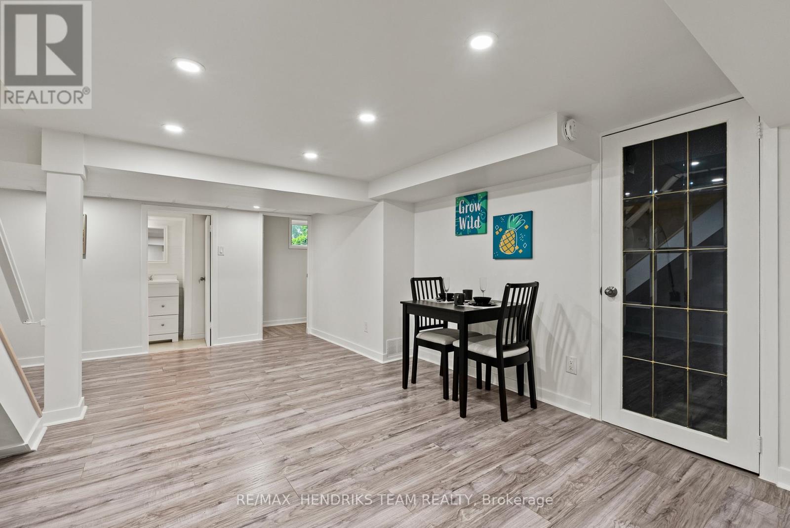 540 NIAGARA STREET - 21