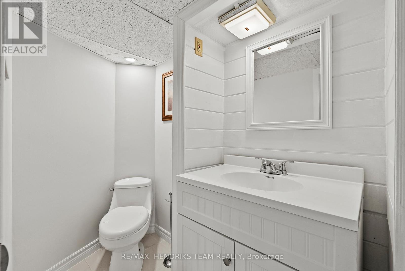 540 NIAGARA STREET - 27