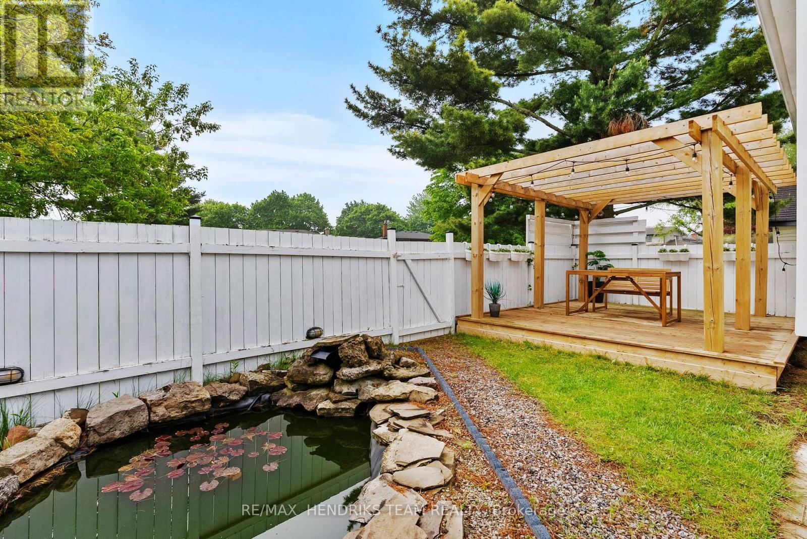540 NIAGARA STREET - 34