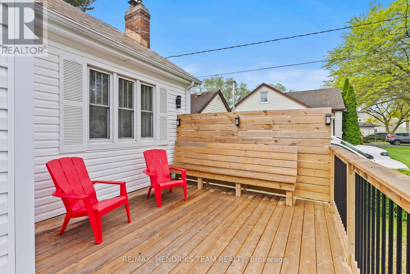 540 NIAGARA STREET - 4