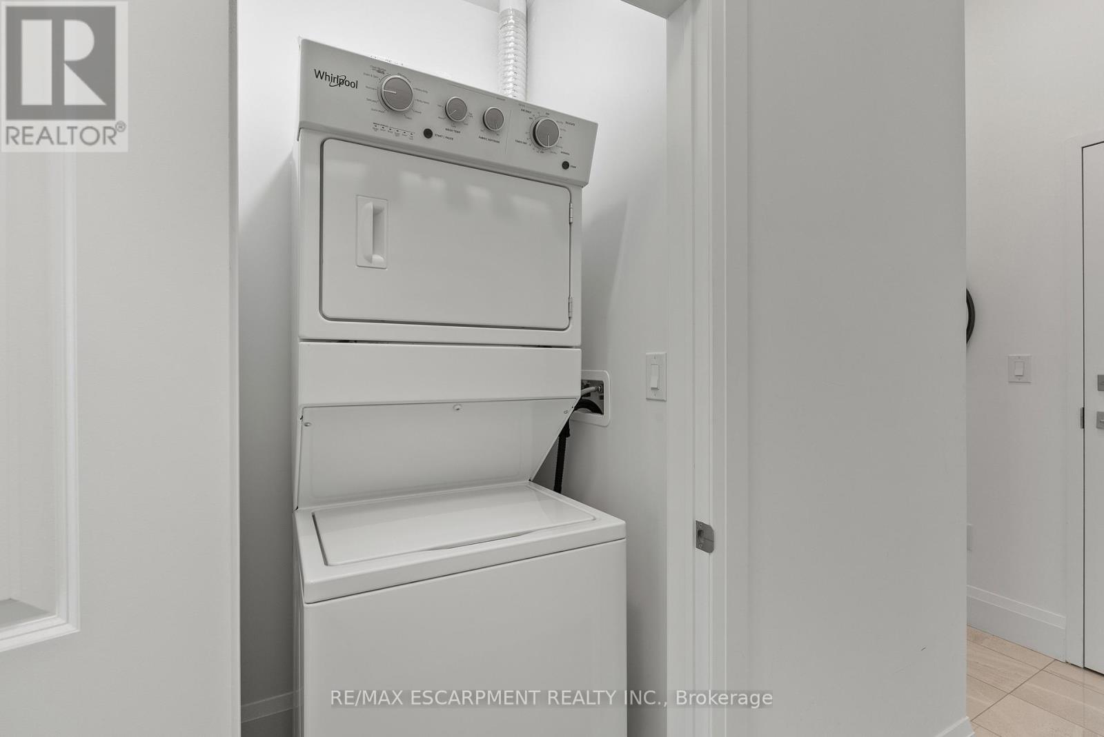 #417 450 DUNDAS STREET E - 8