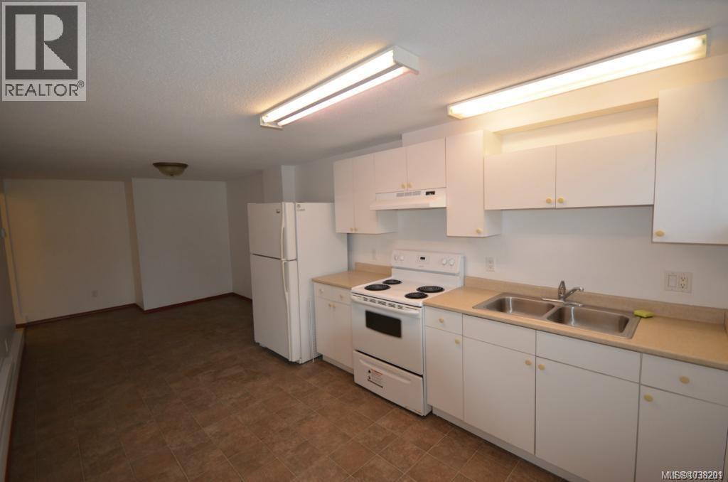 450-452 Craigflower Rd - 10