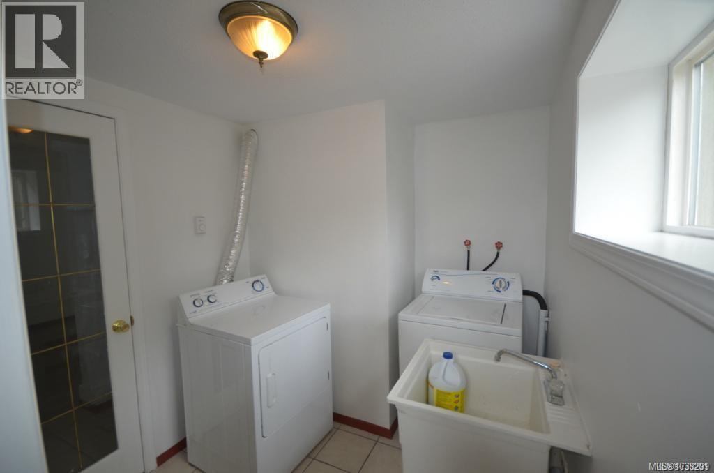 450-452 Craigflower Rd - 7