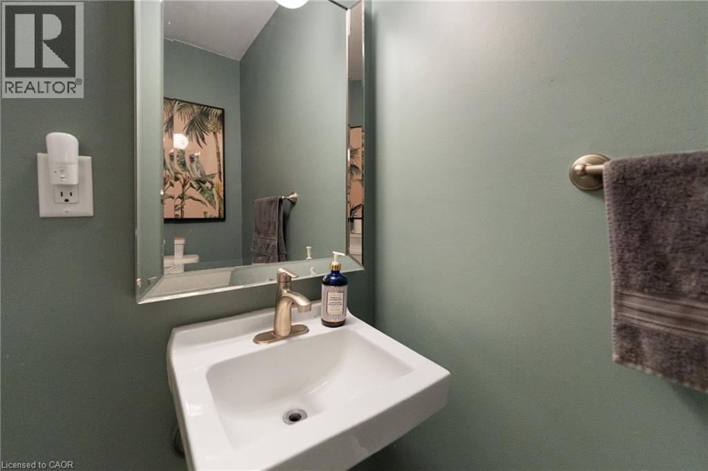 383 BRANTWOOD PARK Road - 10