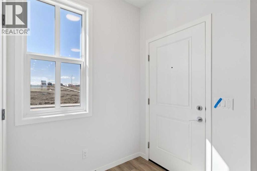74 Lucas Heath NW - Image 3