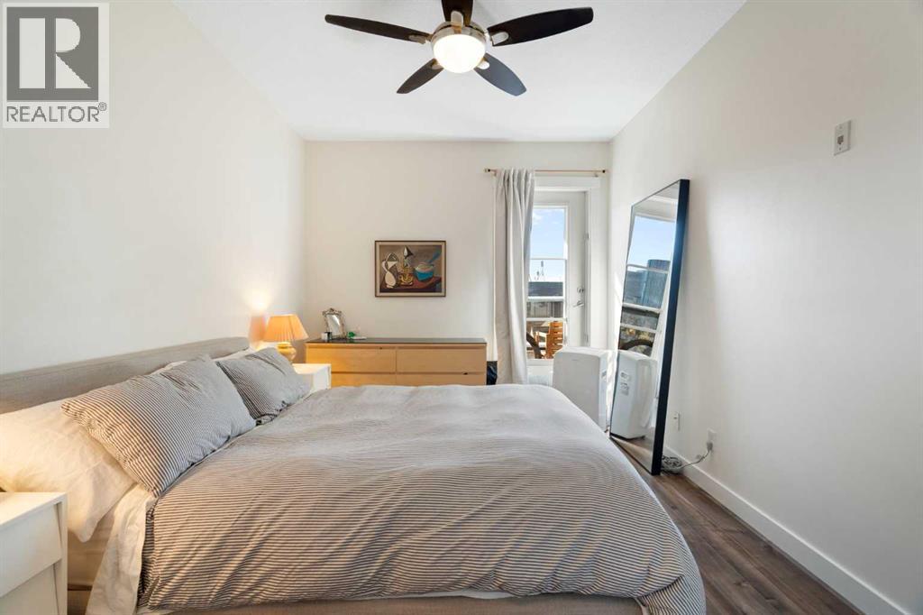 #406 830 Centre Avenue NE - 22