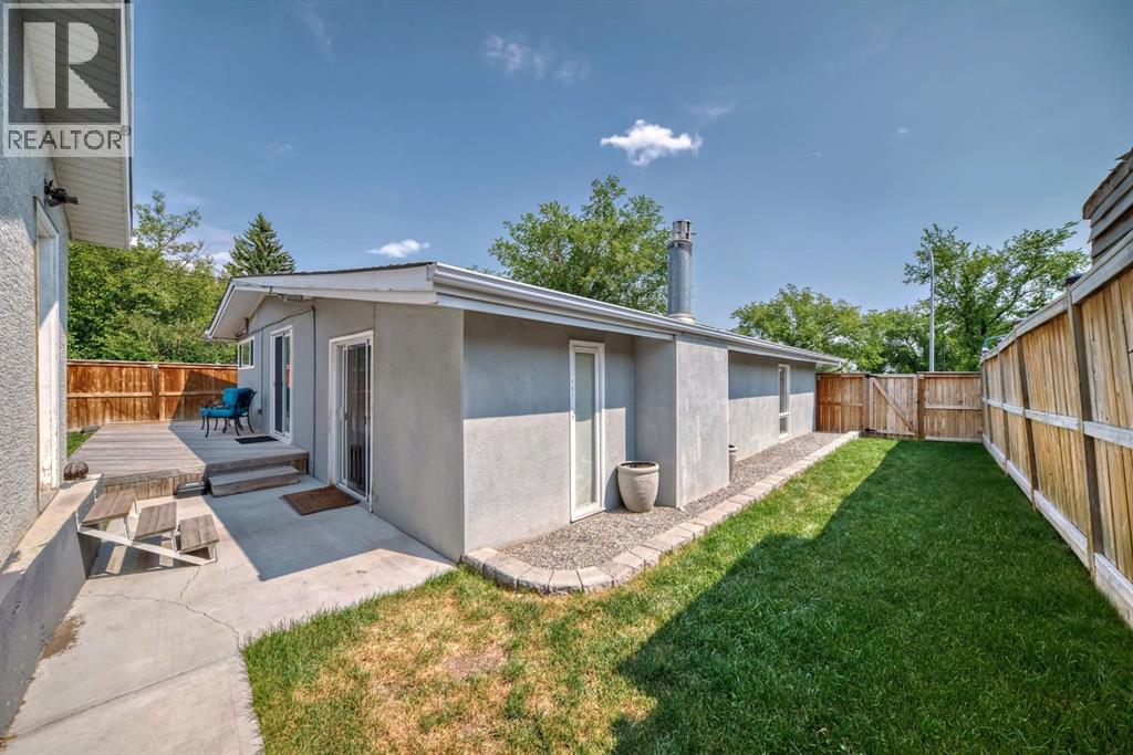 5519 Buckthorn Road NW - 30