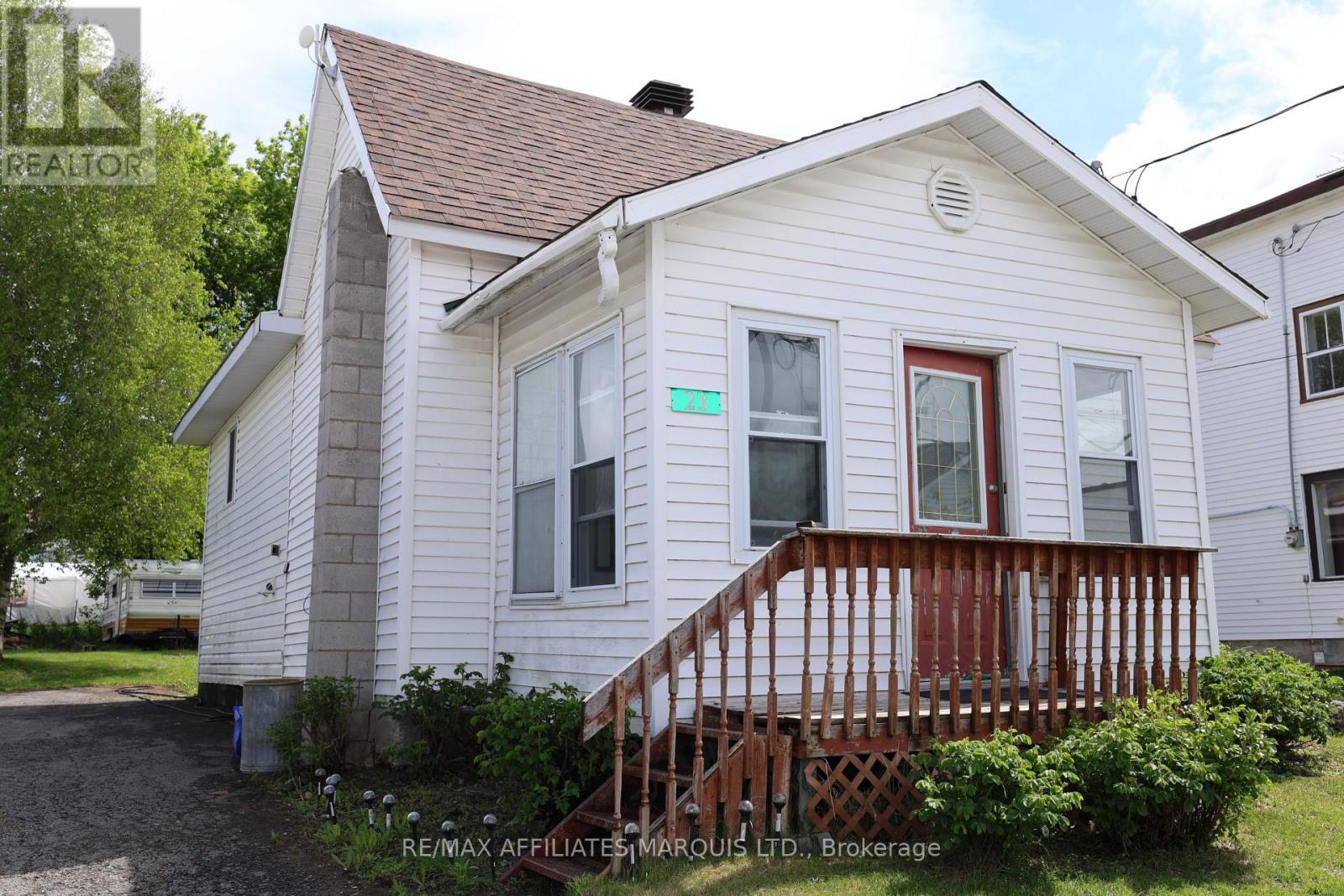 23 SABOURIN STREET - 4