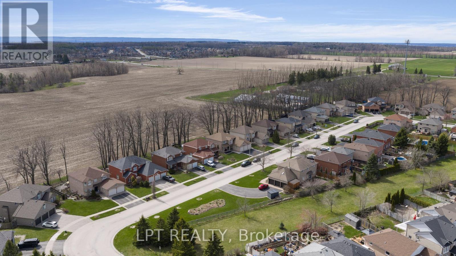 47 NORTHVIEW CRESCENT - 42