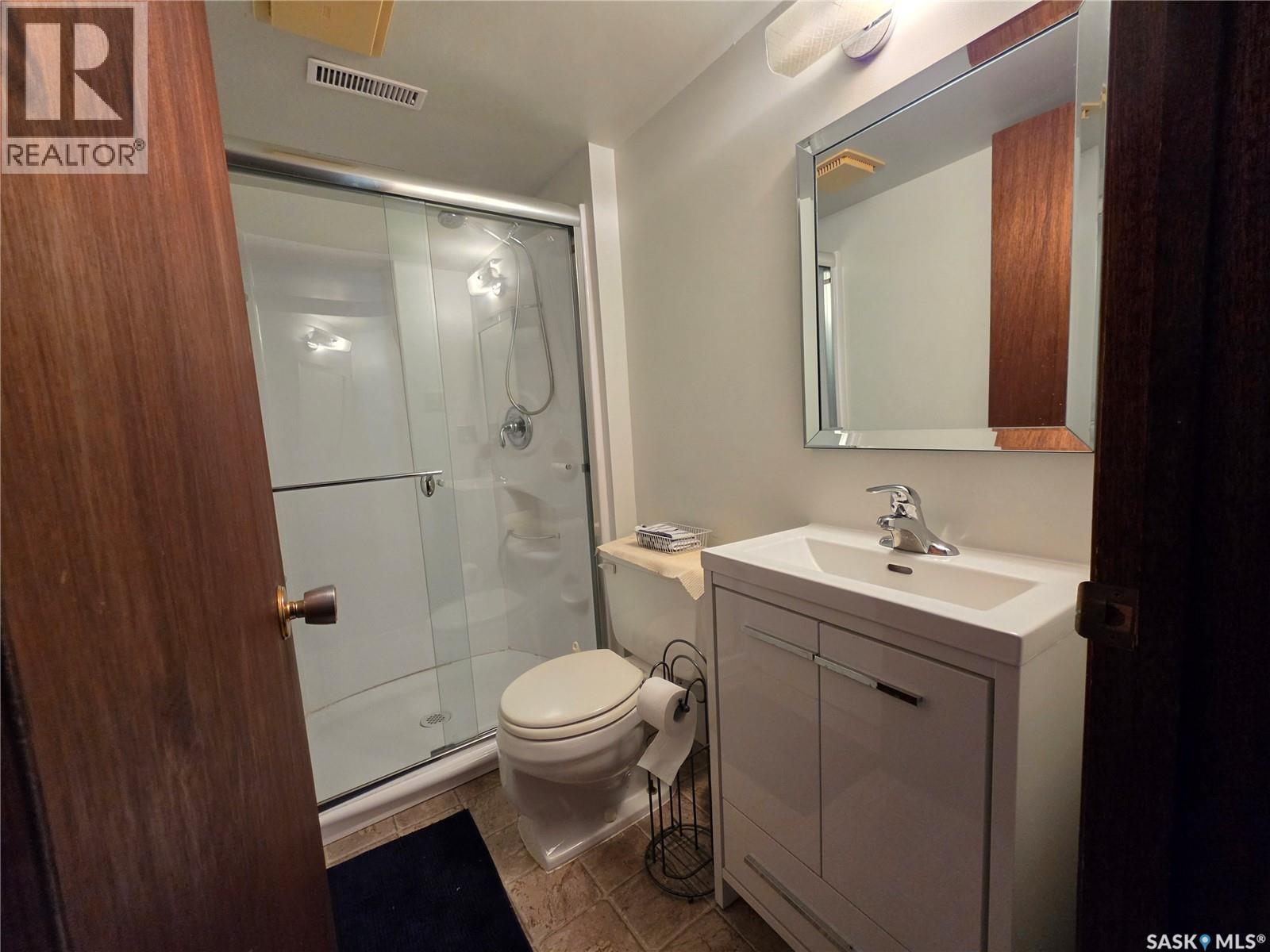 613 2nd STREET W - 16