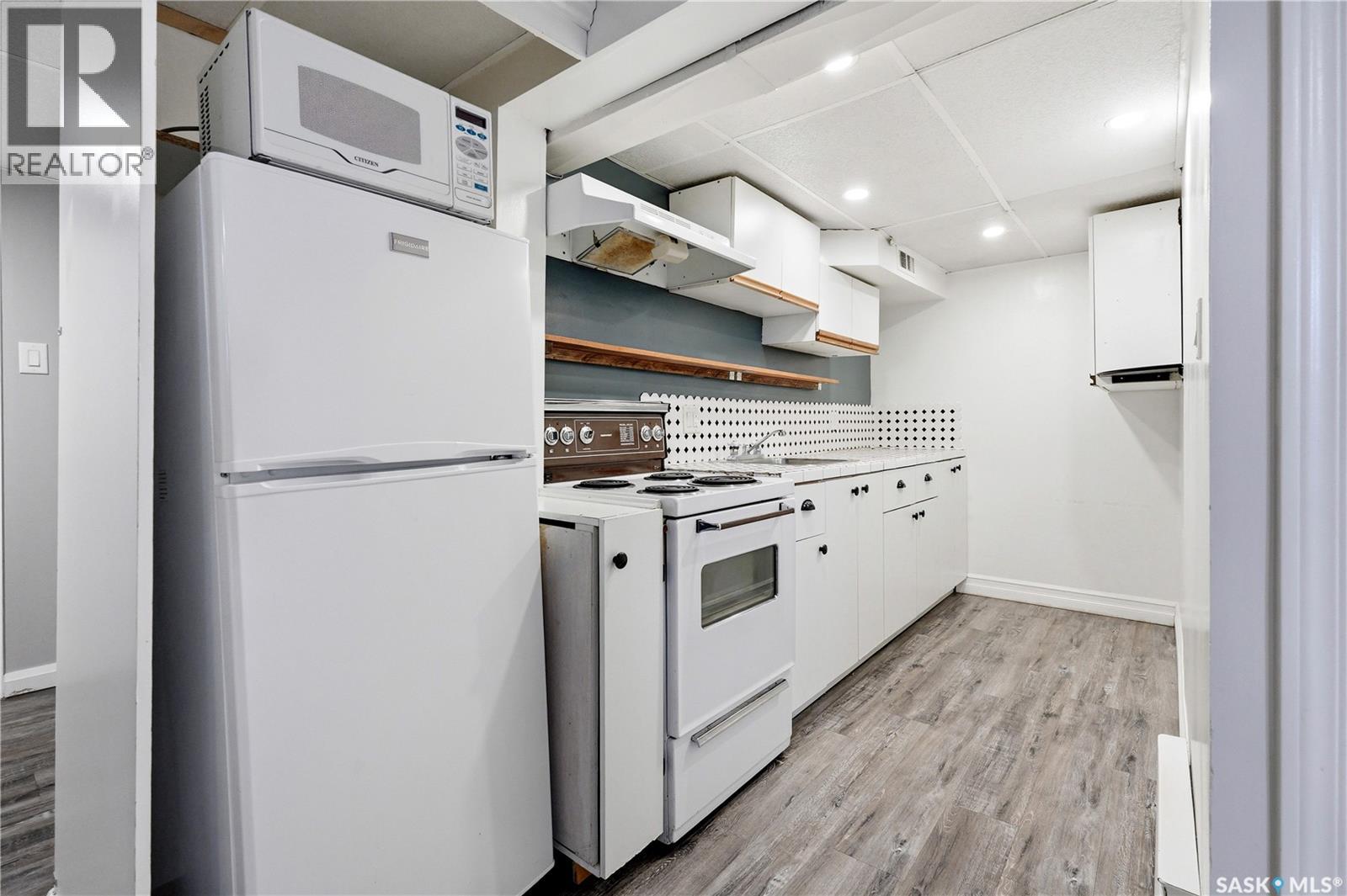 1001 Lorne AVENUE - 30