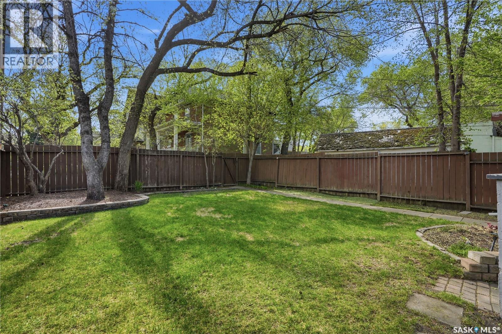 1001 Lorne AVENUE - 47