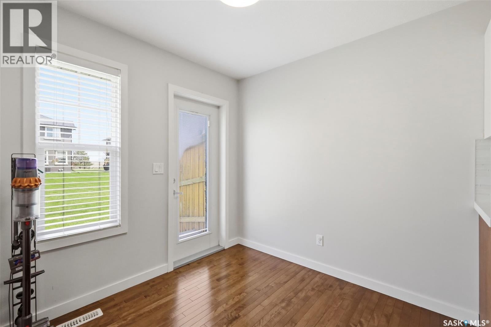 #427 1303 Paton CRESCENT - 17