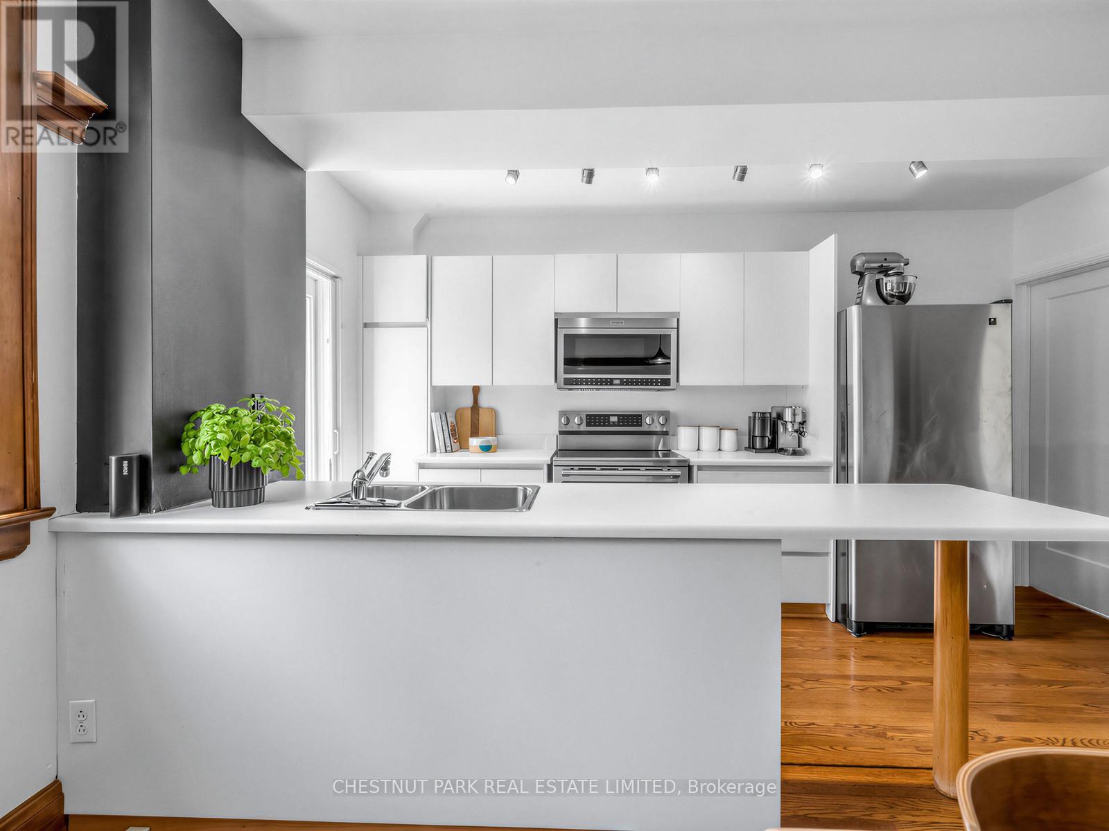 43 ACACIA ROAD - 14