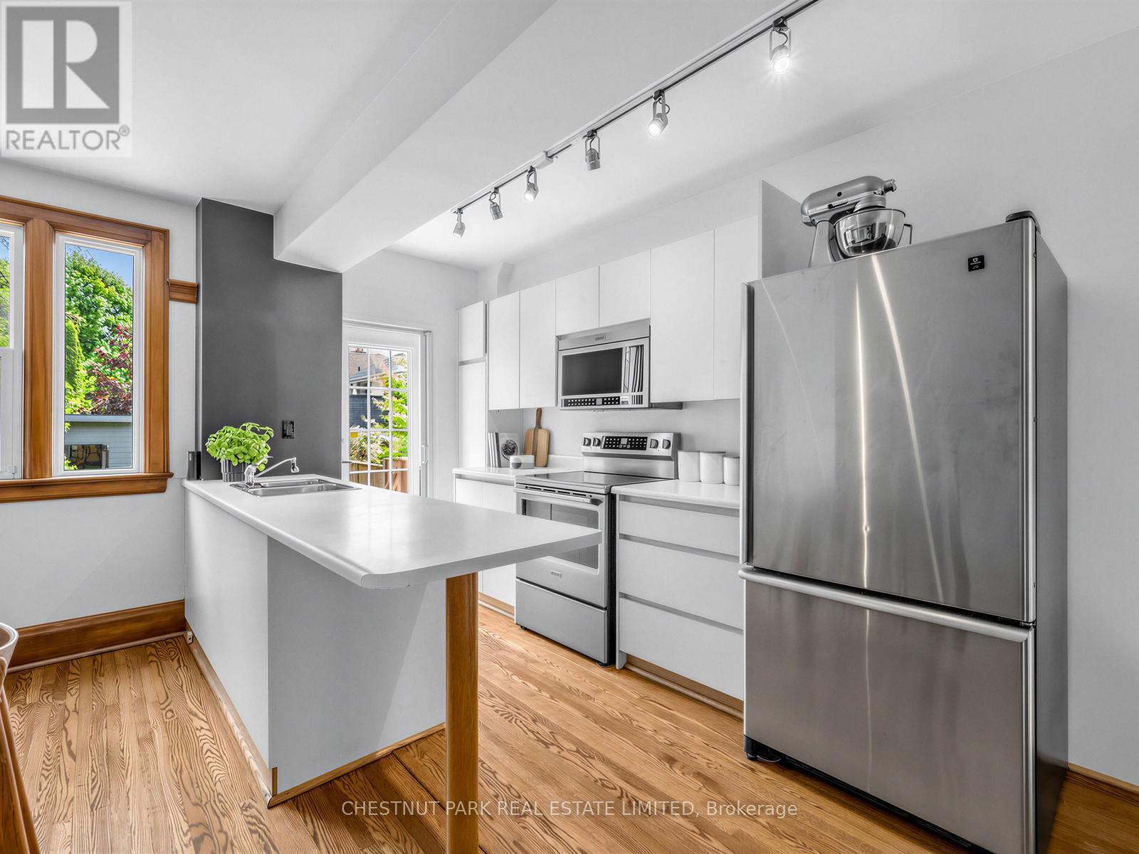 43 ACACIA ROAD - 16