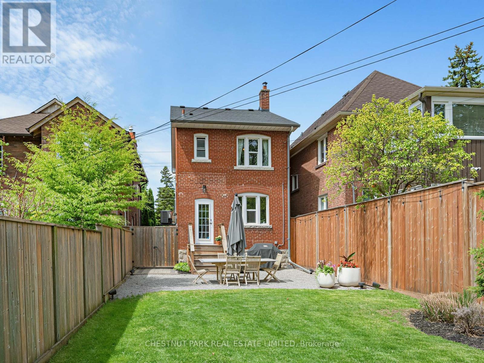 43 ACACIA ROAD - 31