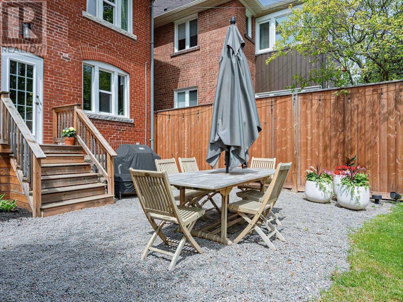 43 ACACIA ROAD - 32