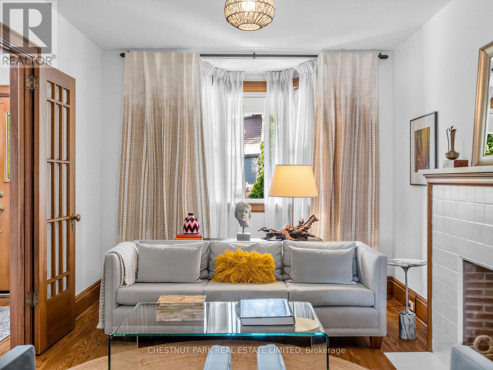 43 ACACIA ROAD - 8