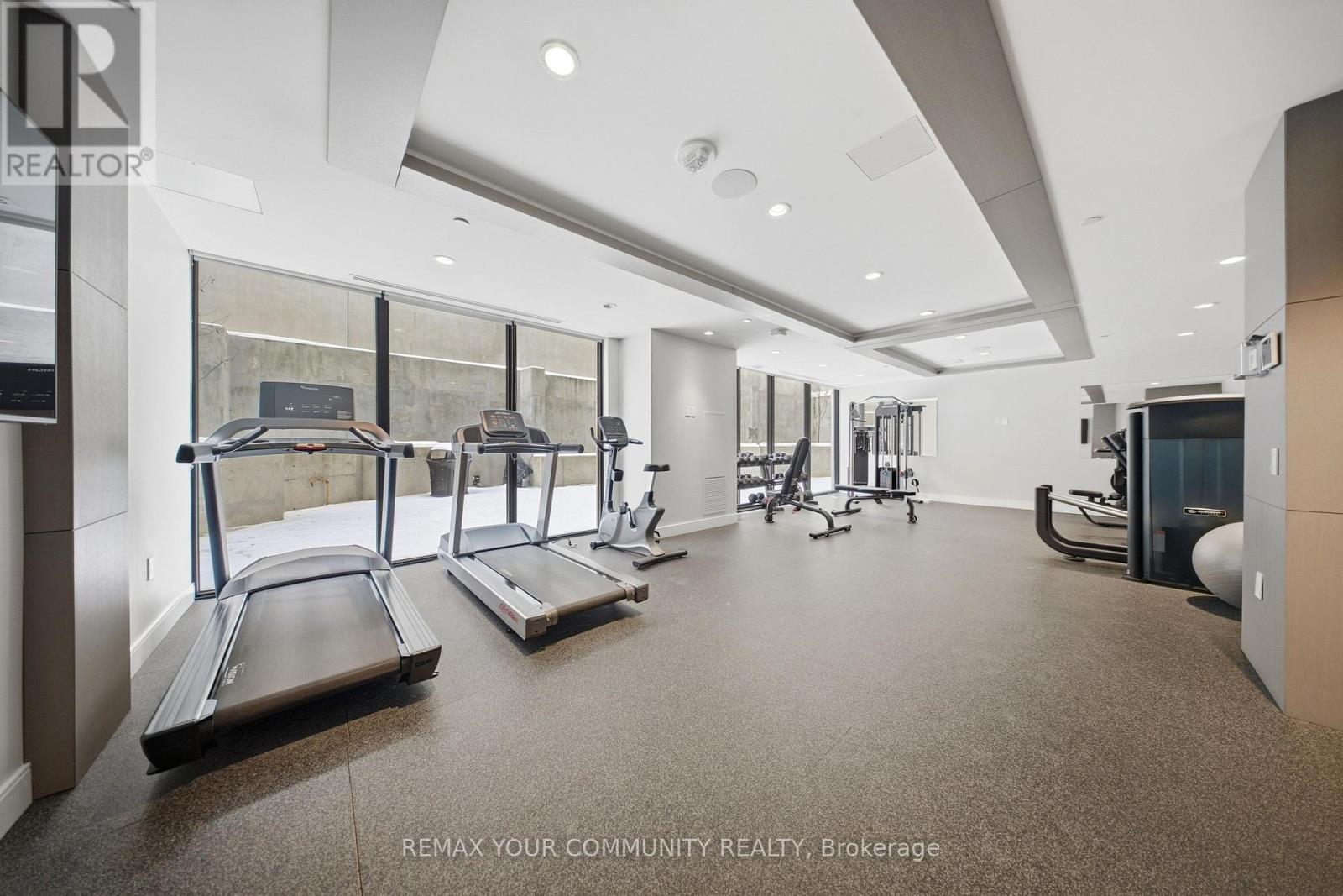 #312 840 ST CLAIR AVENUE W - 5
