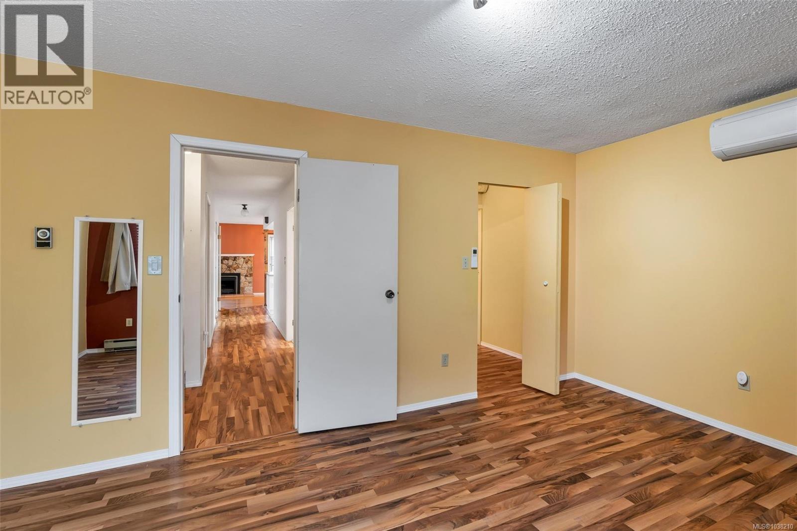 #1 6172 Alington Rd - 12