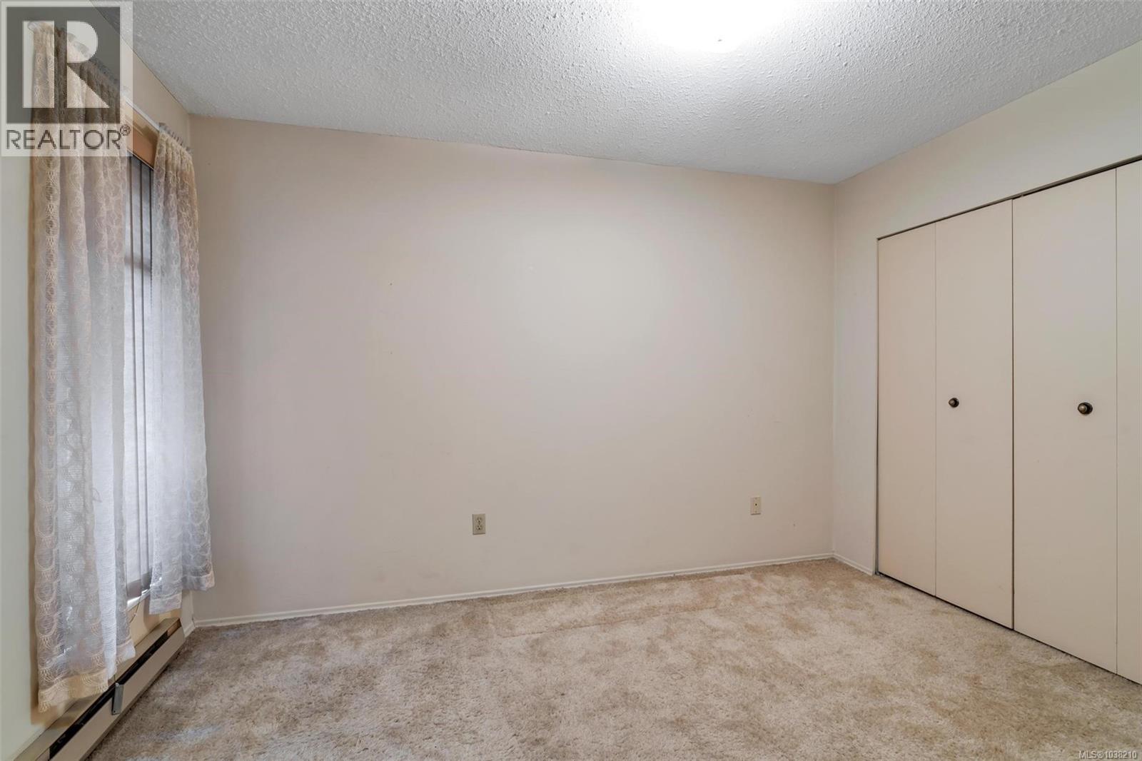 #1 6172 Alington Rd - 18