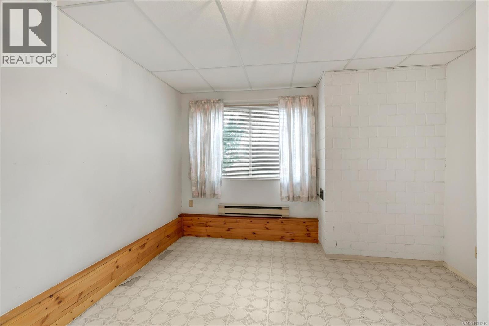 #1 6172 Alington Rd - 28