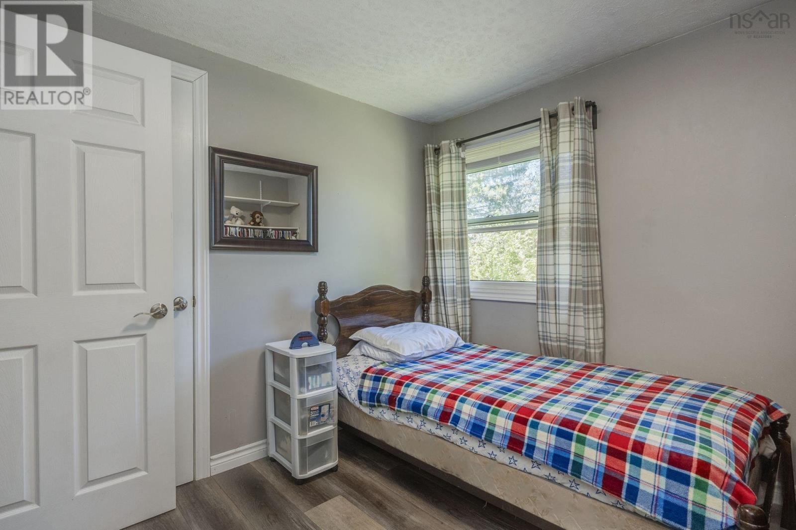 15 Maxwell Place - 26