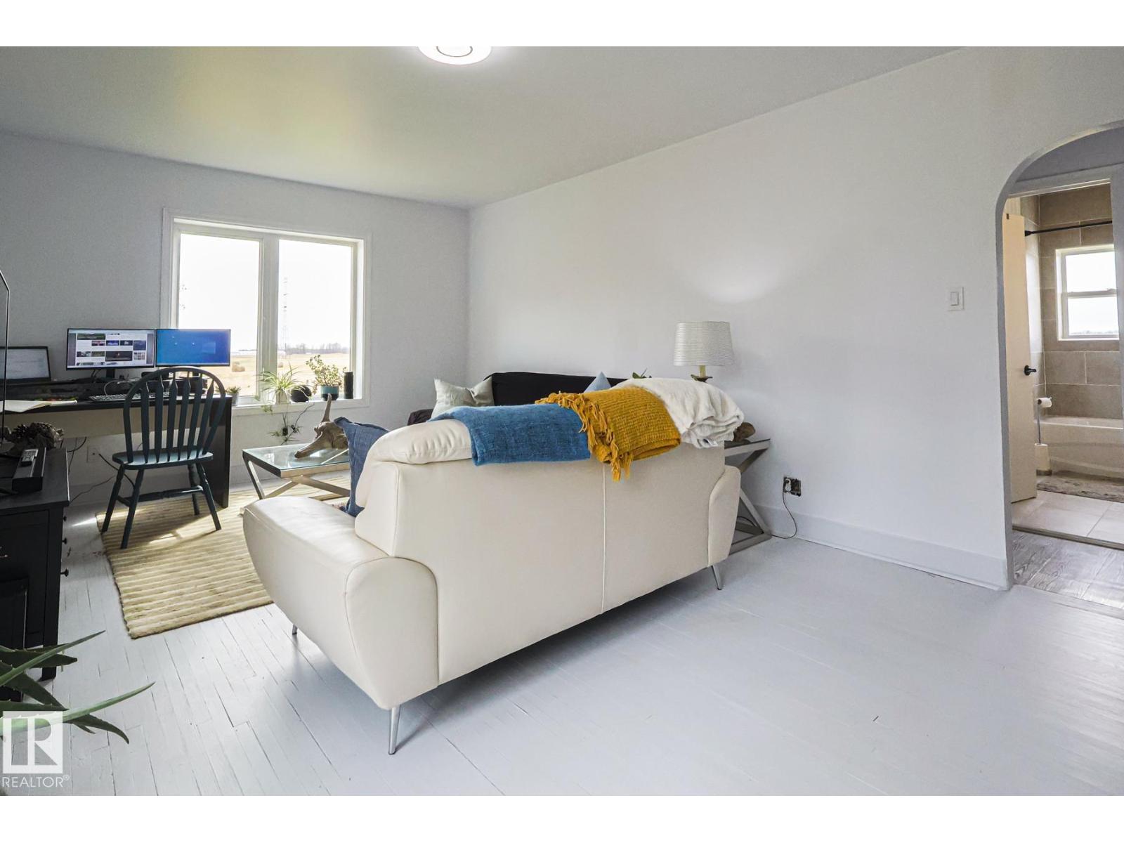 52024A RGE ROAD 265 - 13