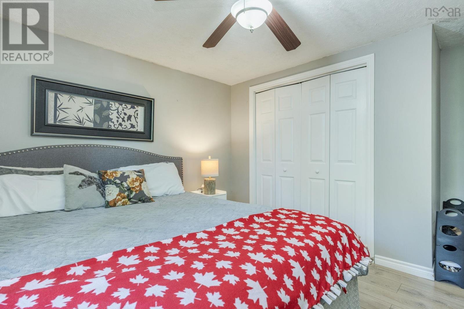 15 Maxwell Place - 23