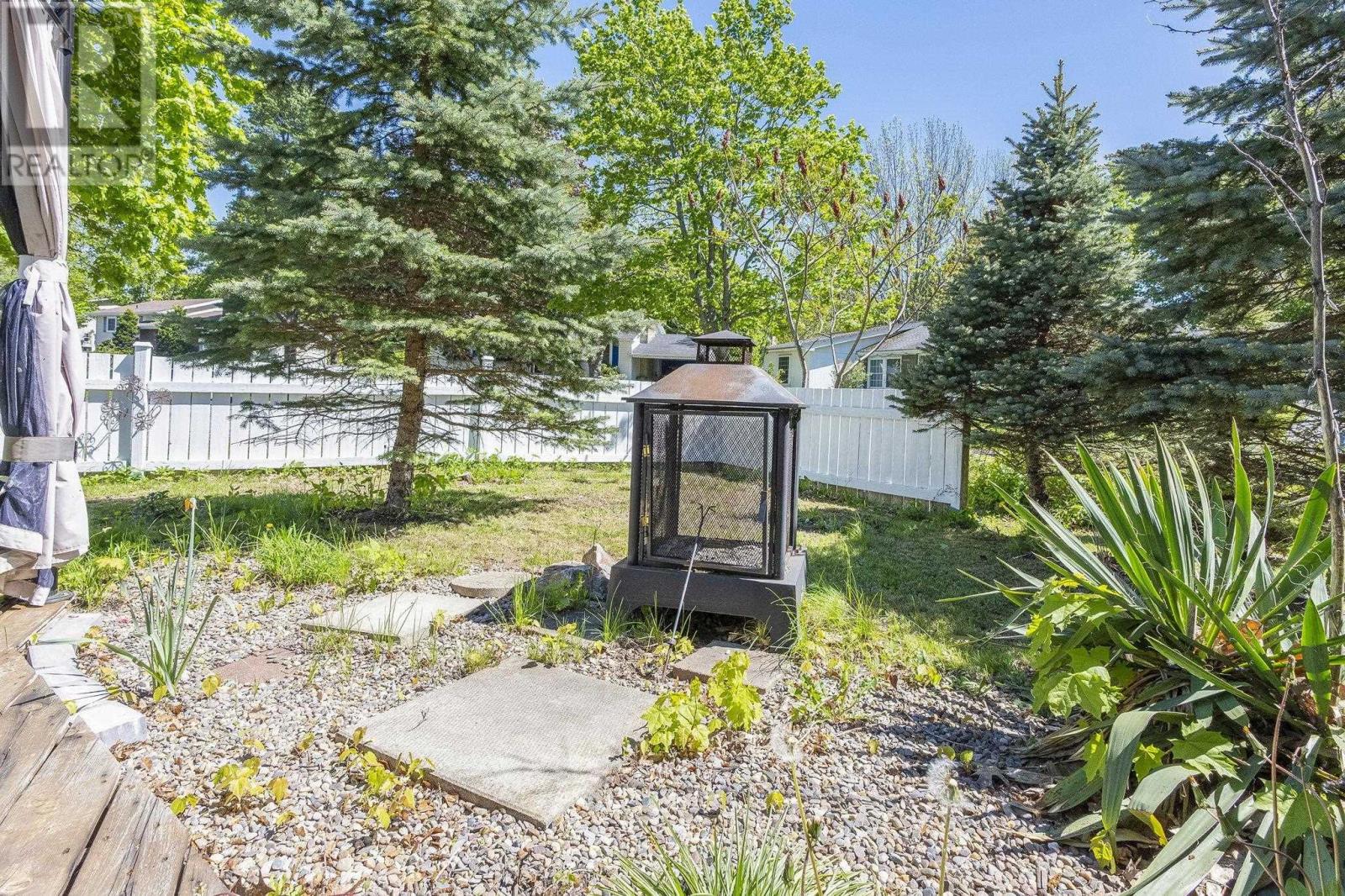 15 Maxwell Place - 5
