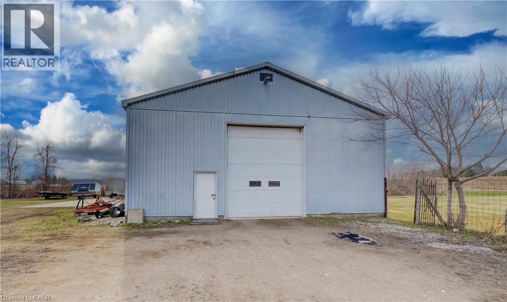 826692 TOWNSHIP RD 8 - 11