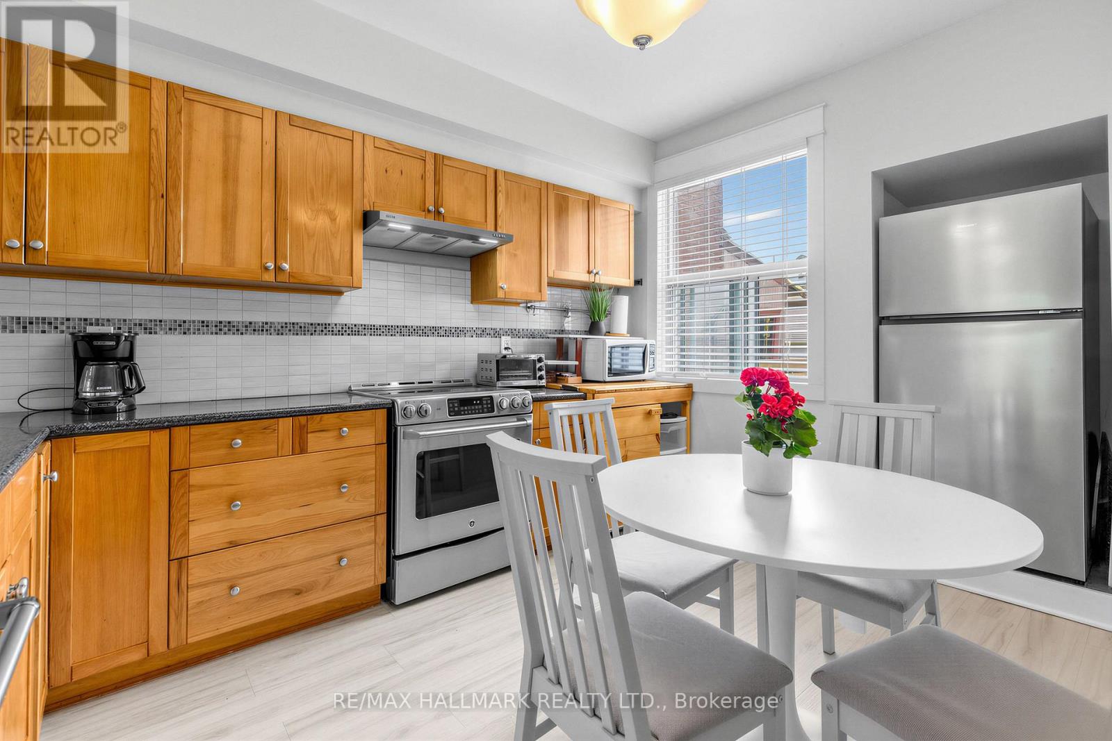 65 WALLINGTON AVENUE - 8