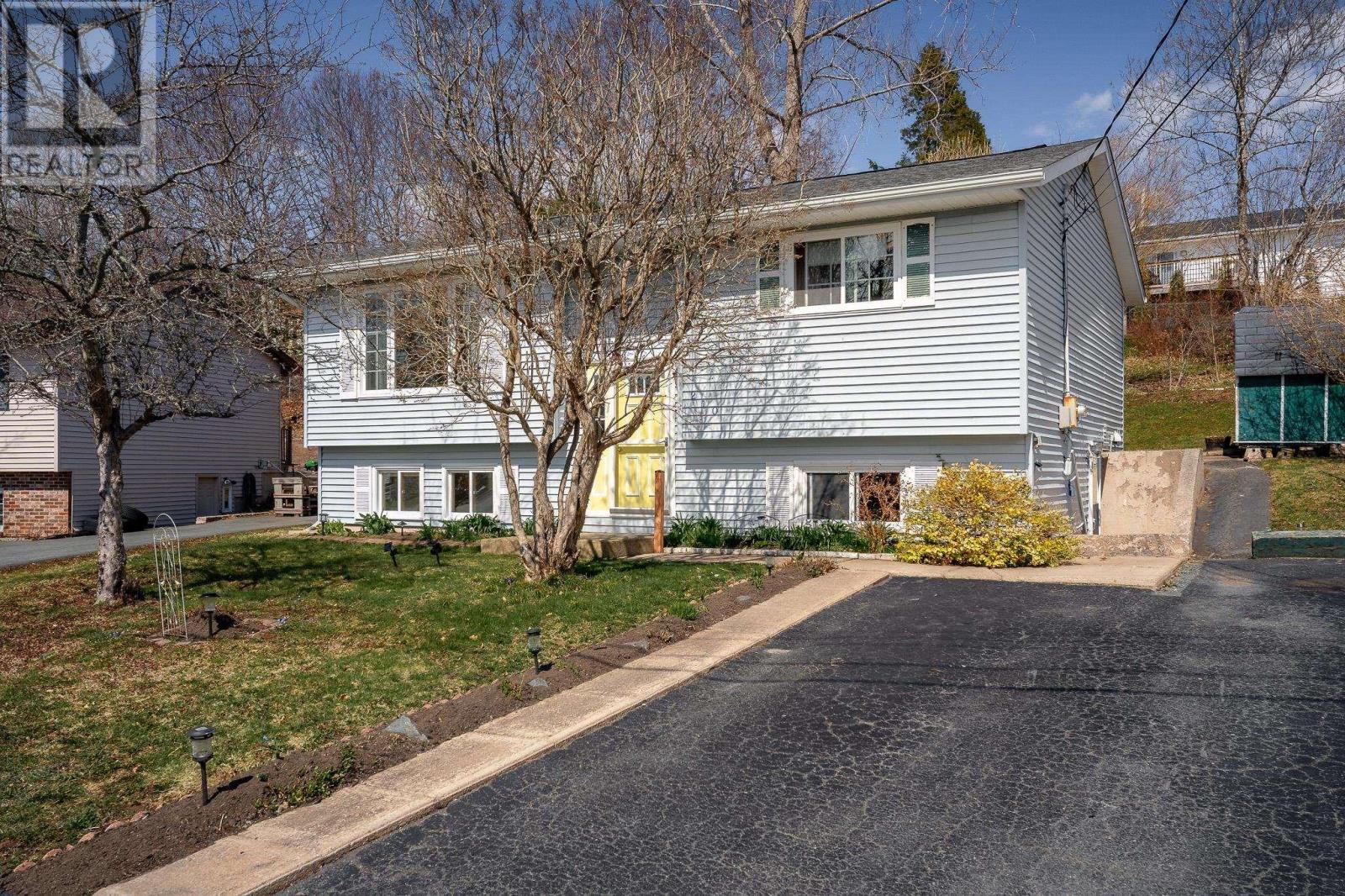 210 Churchill Downs Circle - 33