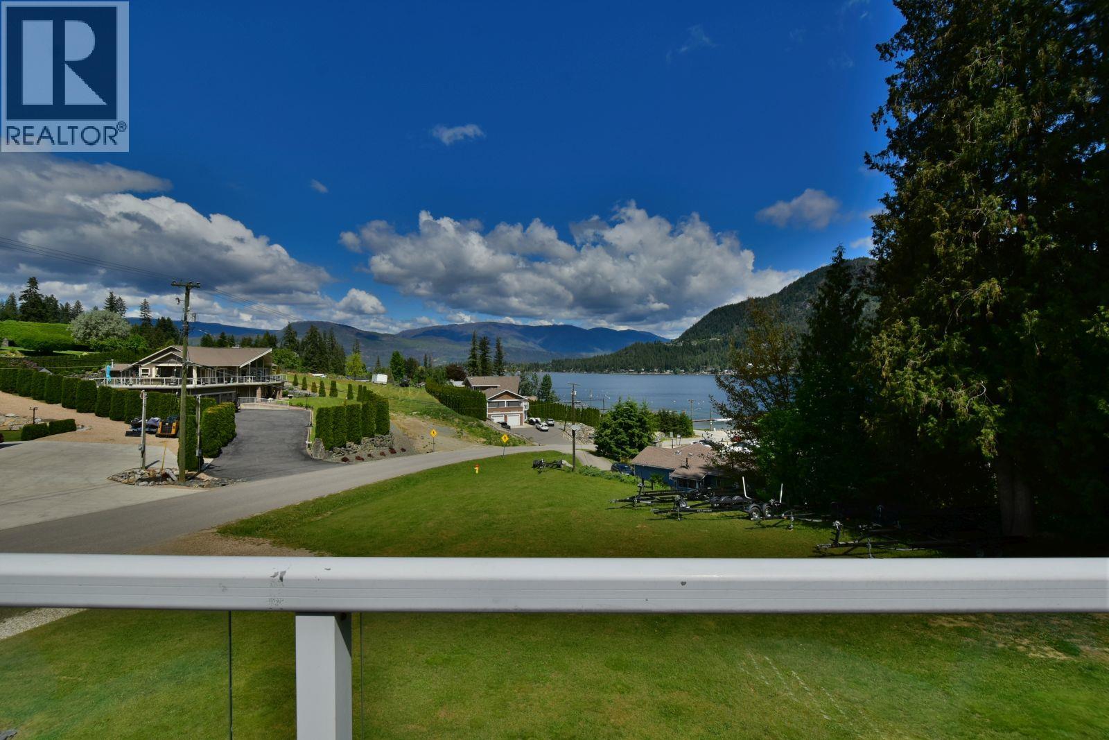 2860 Marine Drive, Blind Bay