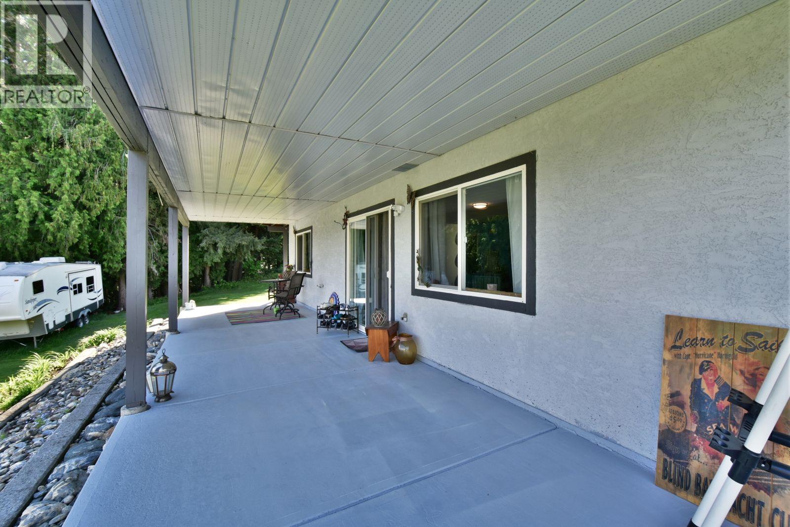 2860 Marine Drive, Blind Bay