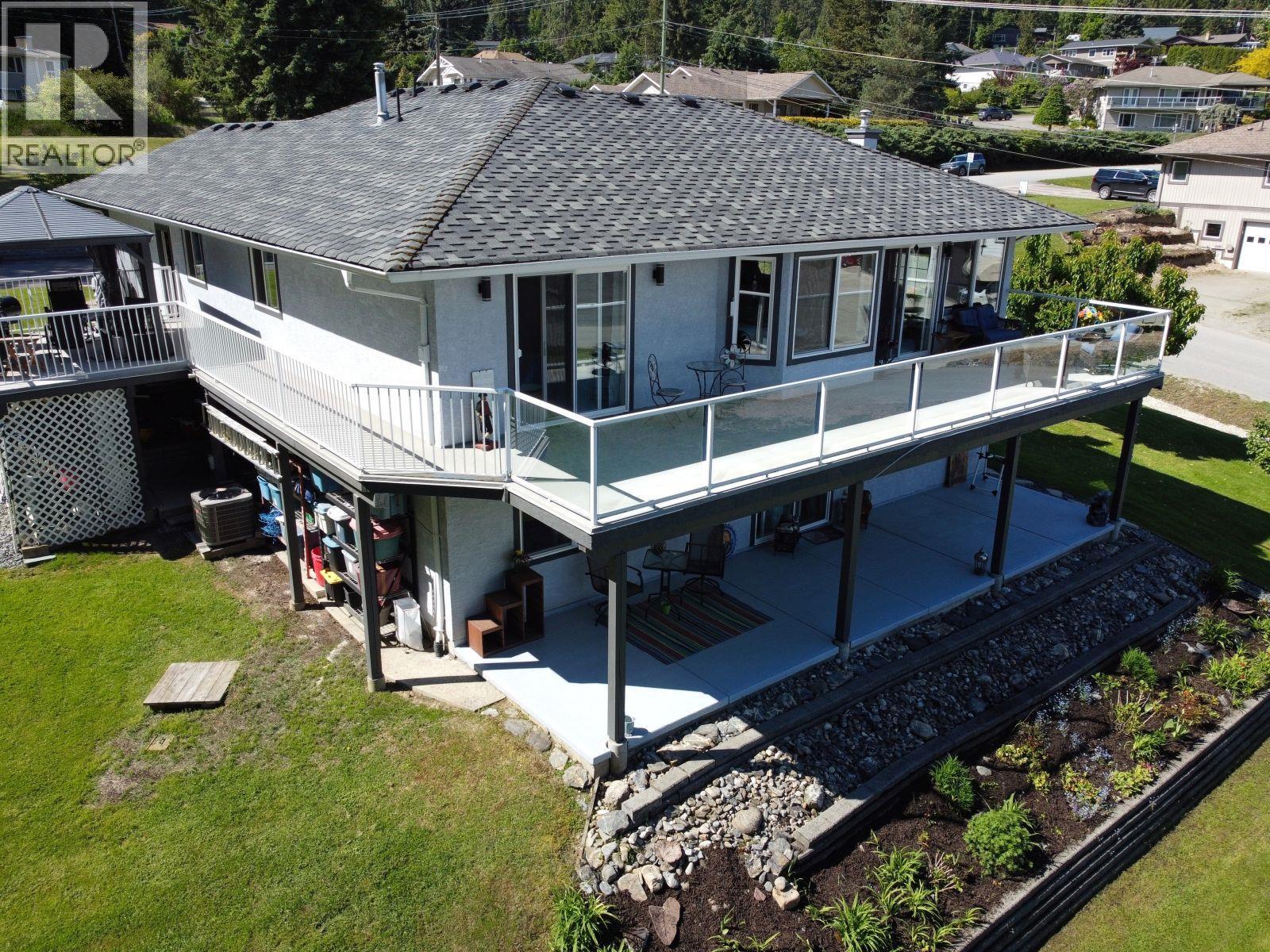 2860 Marine Drive, Blind Bay